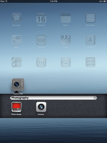 iOS Icons Into Folder
